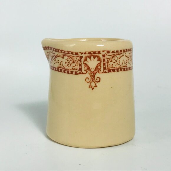 Vintage Creamer Edgemere Pattern Inca Shenango China Restaurant Ware 1 Ounce 2" - Picture 1 of 5